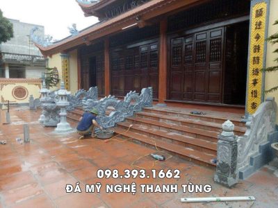 Đặt Rồng đá bậc thềm cho Nhà gỗ kẻ truyền